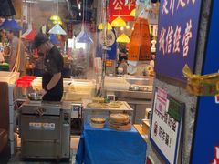 -喝丢一只鞋海鲜烧烤·海肠捞饭(市场店)