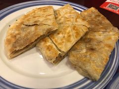 状元千层牛肉饼-宏状元现熬粥·京味菜(黄寺大街店)