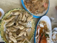 -渔中舟海鲜大排档(普陀沈家门店)