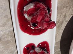 蓝莓山药-老板恋上鱼(恒隆广场店)