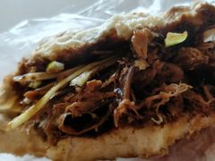 -烤鸭肉夹馍鸭汤店