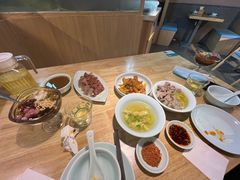 -全牛匠·乐山跷脚牛肉(新中关店)