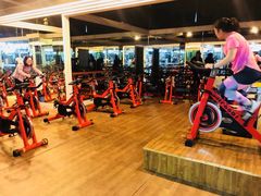 -贝菲特游泳健身(徐泾店)