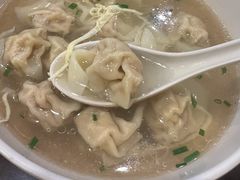 鲜肉小馄饨-东泰祥生煎馆(陕西南路店)