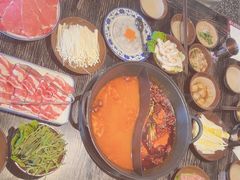 -冯校长老火锅(中联广场店)