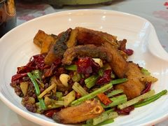 糍粑鱼-虎虎龙虾大排档(双井店)