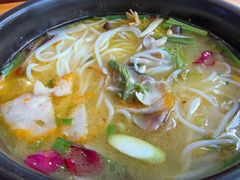 -桥香园过桥米线(国贸店)