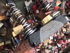 -科隆霍亨索伦桥爱情锁