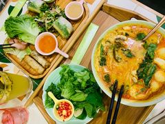 -越弥越南传统美食馆