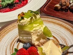 -Mogul Eatery·大亨餐酒馆
