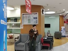 -雅悦齿科(顾村公园店)