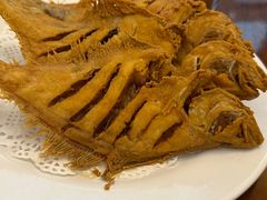 炸长脖鱼-春妮海味饭店