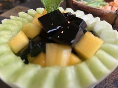 -蝴蝶里·粤菜·点心(滨江龙湖店)