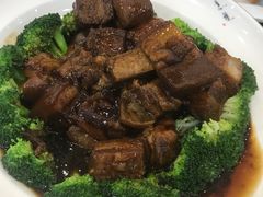 -大鸭梨烤鸭店(金顶街店)