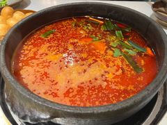 -贵府酸汤牛肉火锅·贵州老字号(飞山街店)