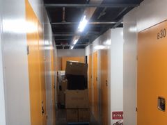-安东易迷你自助仓储寄存仓库(顾戴路店)