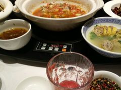 -黔蘑菇四季餐厅(观山湖店)