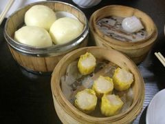 蛋黄流沙包-贰號小院潮汕砂锅粥(前海西街店)