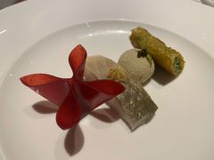 鸿运山楂鹅肝-鲤院·新中式美学·庭院餐厅(夫子庙店)