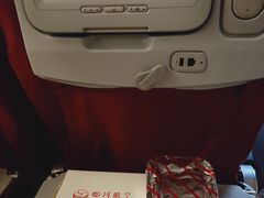 -上海浦东国际机场-T2航站楼