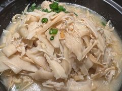 -佬麻雀·剁椒鱼头(京基KK One店)