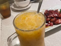 杨枝甘露-香港新发烧腊茶餐厅(书城店)