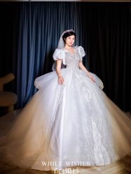 -予白婚纱礼服馆