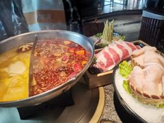 -湊湊火锅·茶憩(新中关购物中心店)