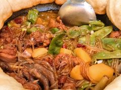 -哈尔滨烧烤·山河村铁锅炖(交大店)