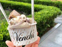 -VENCHI 闻绮(上海佛罗伦萨小镇店)