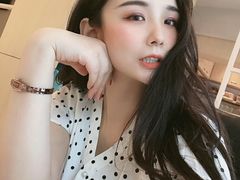 -精悦蓉(松江万达广场店)