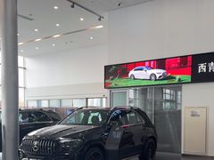 -天津波士信达奔驰4S店(卫津南路店)