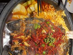 -吞鱼兽麻辣烤鱼(万达店)