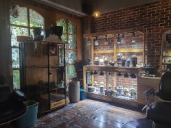 -青木造型HAIR·あおき髪を刈る潮人店