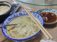 -雪琴面馆富安特色鱼汤面(城中花园店)