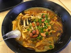 麻辣螺蛳粉特辣-怂猫抓子·成都冒烤鸭