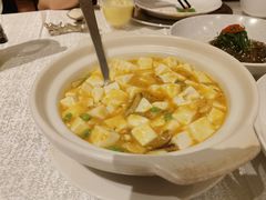 蟹粉豆腐煲-和平饭店·龙凤厅 Dragon Phoenix