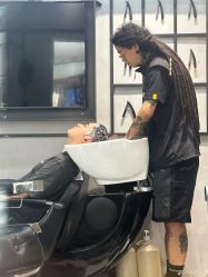 -Devilhands Barbershop男士理容店