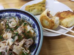 -牛味十足传统美食(凤凰西街店)