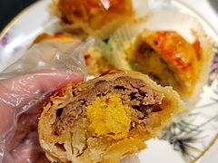 咸蛋黄鲜肉月饼-泰康食品有限公司食品厂