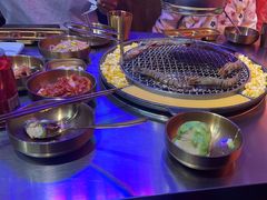 -釜山火炉·海鲜烤肉(紫藤路店)