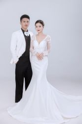 唯美浪漫-挪娅婚纱摄影皇家会所