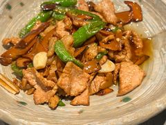 黑牛肝炒肉-福照楼汽锅鸡·云南菜(火车站锦江店)