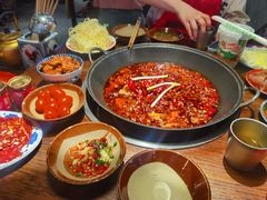 -萍姐火锅·公路夜市(武汉首店)