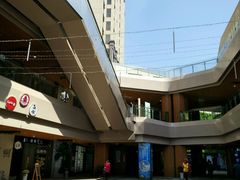 -易生活购物公园