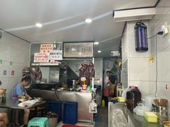 -花溪牛肉粉(八鸽岩店)