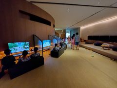 -涨巢·潮玩水疗局