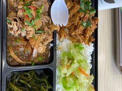 牛肉盖饭-魏家凉皮(科技三路店)