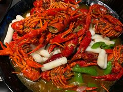 -沪小胖小龙虾(淮海中路旗舰店)