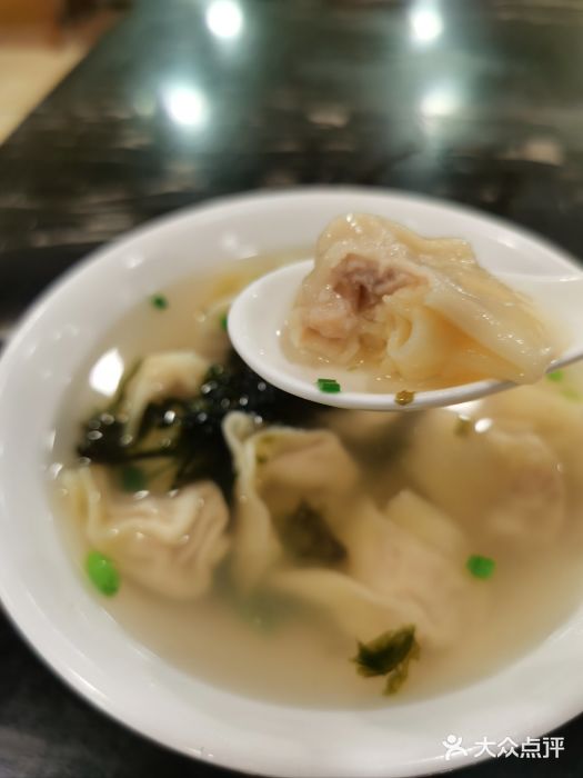 王家沙点心店(南京西路总店)虾肉小馄饨图片